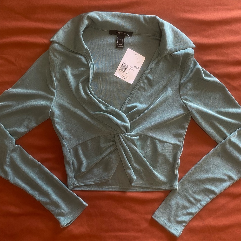 NWT Forever 21 Crop Top